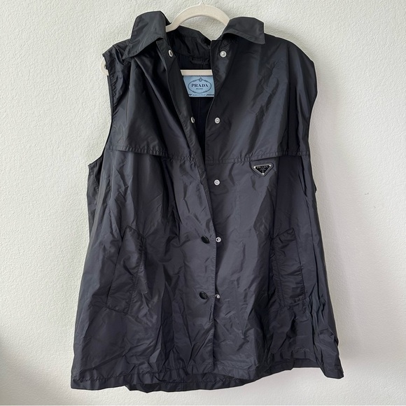 PRADA Black Re-Nylon safari rain jacket SZ IT 42, US 6, M - Picture 13 of 13